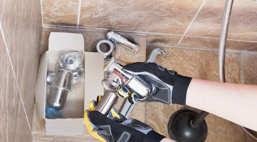 Professional gutter cleaning in Ragsdale, IN
